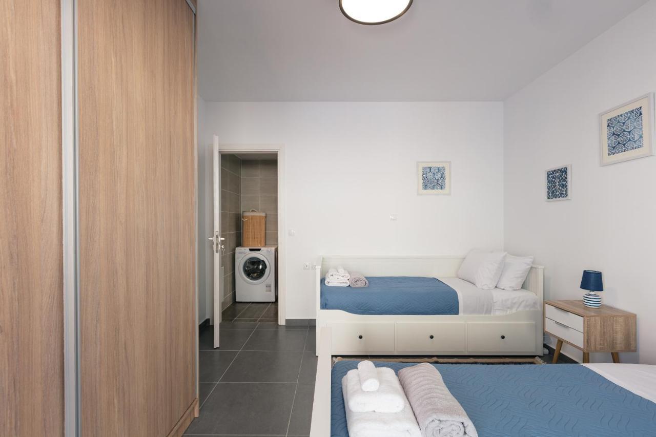 Greek Sky - New Modern Apartment With Shared Pool Tavronitis Eksteriør billede